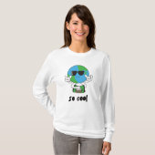 Speelse multi-kleur aarde rots handgebaar t-shirt (Voorkant volledig)
