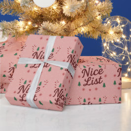 Speelse 'Nice List' Kerst Typografie Zachte Roze Cadeaupapier
