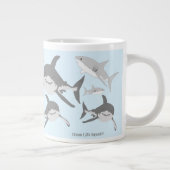 Speelse Ocean Sharks Blauw Ontwerp Grote Koffiekop (Rechts)