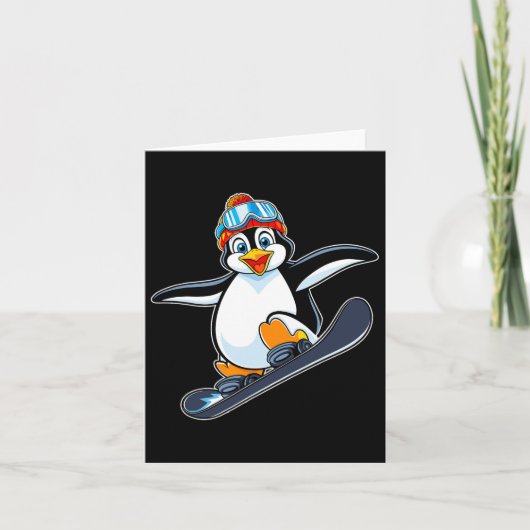 Speelse Penguin Snowboarden Adventure Design Kaart (Voorkant)