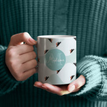 Speelse Pinguïns Glijden op Sneeuwpatroon