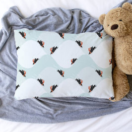 Speelse Pinguïns Glijden op Sneeuwpatroon Kussensloop