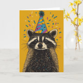 Speelse Raccoon Verjaardagsfeest Wenskaart Kaart (Gele Bloem)