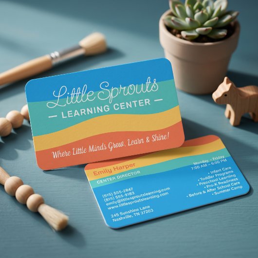 Speelse regenbooggolf ontwerp visitekaartje