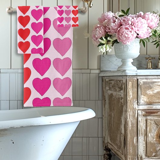 Speelse Rode Roze Fuchsia Harten Valentijnpatroon Bad Handdoek