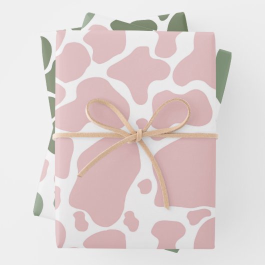Speelse Roze en Sage Groene Koe Print Pattern Inpakpapier Vel (In situ)