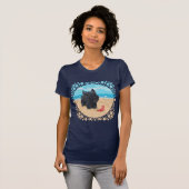 Speelse Schotse Terrier op het Strand T-shirt (Voorkant volledig)