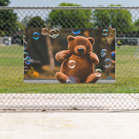 Speelse teddybeer en bubbels Buitenspelletjes Spandoek (Insitu)
