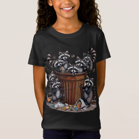 Speelse wasberen Trash Can Mischief T-shirt (Voorkant)