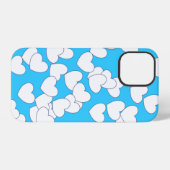 Speelse witte harten op mooie blauw iPhone hoesje (Achterkant horizontaal)