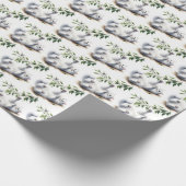 Speelse witte kat met boomtak cadeaupapier (Hoek)