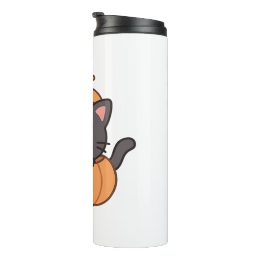 Speelse zwarte kat die uit pompoen T-shirt springt Thermosbeker (Geroteerd rechts)