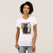 Speelse zwarte kat met kleurrijke Abstracte accent T-shirt (Voorkant volledig)