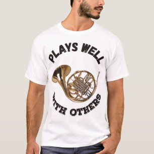 Speelt goed met anderen - Franse hoorn T-shirt