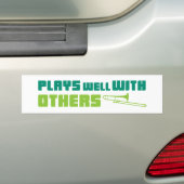 Speelt goed met anderen - Trombone Bumpersticker (Op auto)