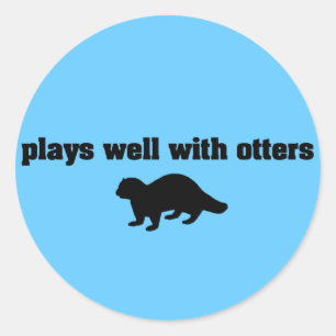 Speelt goed met otters ronde sticker