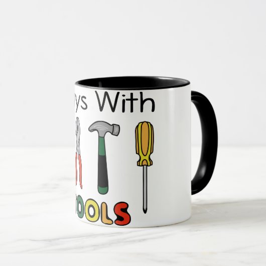 Speelt met gereedschap af mok (Voorkant rechts)