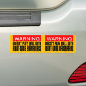 Speelt niet goed met rechtse barbaren bumpersticker (Op auto)