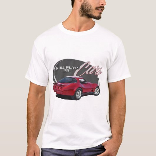 Speelt nog steeds af met rode corvettes t-shirt (Voorkant)
