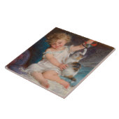 Speeltijd: Meisje speelt met haar dichter Kitten Tegeltje (Zijkant)