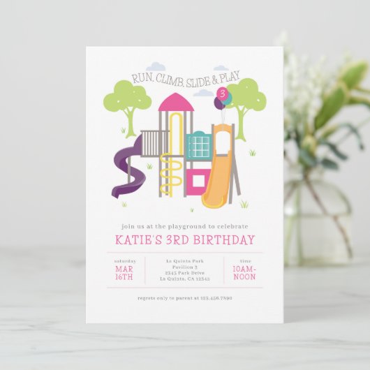 Speeltuin Park Meisje Verjaardag Uitnodiging (Staand voorkant)