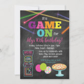 Spel op Arcade Pizza Party Chalkboard uitnodiging (Voorkant)