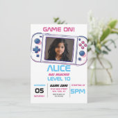 Spel op Cool Video Game Meisje Verjaardag Party Fo Kaart (Staand voorkant)