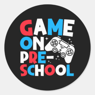Spel op PreSchool Grade Grappige Verjaardag Jongen Ronde Sticker