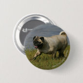 Spelend nabij water ronde button 5,7 cm (Voorkant /achterkant)