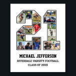 Speler nummer 21 Senior Sports Team Fotocollage Poster<br><div class="desc">Gepersonaliseerde fotocollage voor speler nummer 21. Dit aanpasbare fotocadeau is perfect voor seniorenavond, sportprijzenbanket of verjaardagscadeau voor uw atleet, zoon, dochter of student. Het is een geweldige manier om waardevolle momenten en herinneringen uit hun sportgames weer te geven. Het poster is voorzien van een collage van foto's, en het kan...</div>