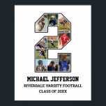 Speler nummer 2 Senior Sport Team Fotocollage Poster<br><div class="desc">Gepersonaliseerde fotocollage voor speler nummer 2. Dit aanpasbare fotocadeau is perfect voor seniorenavond, sportprijzenbanket of verjaardagscadeau voor uw atleet, zoon, dochter of student. Het is een geweldige manier om waardevolle momenten en herinneringen uit hun sportgames weer te geven. Het poster is voorzien van een collage van foto's, en het kan...</div>