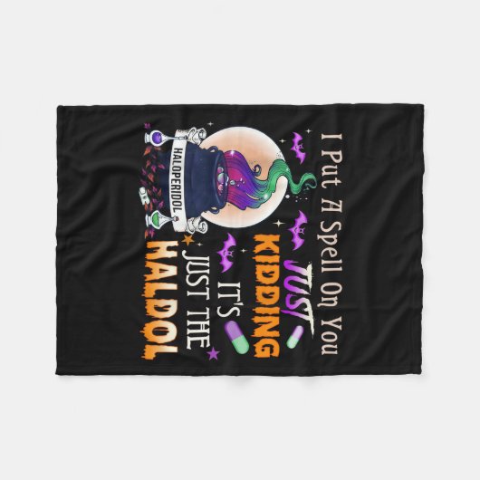 Spell Just Kidding Haldol Halloween Nurse Rn Icu  Fleece Deken (Voorkant (Horizontaal))