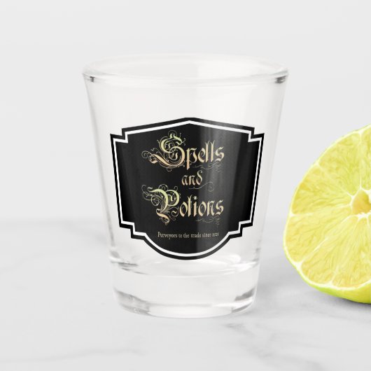 Spellen en Toverdranken Shot Glas (Voorkant)