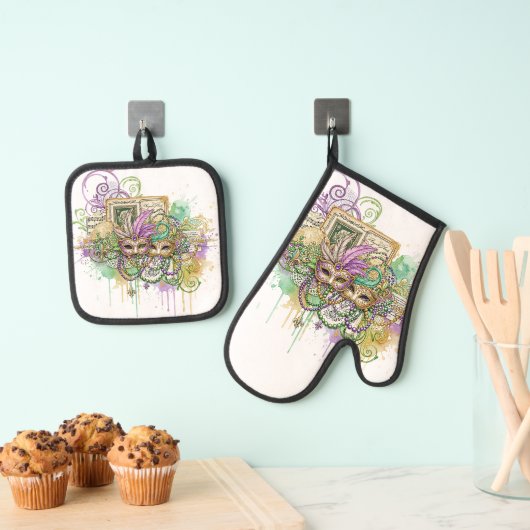 Spetter Mardi Gras collage Ovenwant & Pannenlap Set (Insitu(Ophanging))