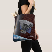 SPHEREx Galaxy Hunter Spacecraft Tote Bag (Dichtbij)