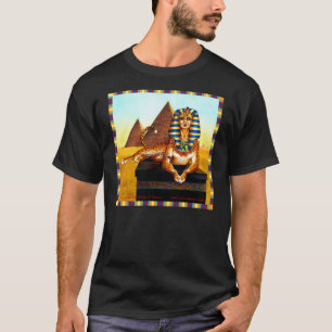 Sphinx met Golden Eyes T-shirt