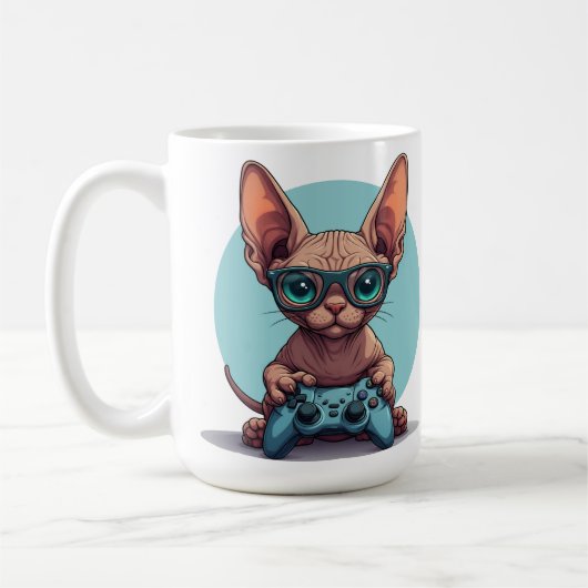 Sphynx kat houdt gamecontroller vast koffiemok (Links)