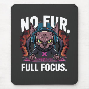 Sphynx-katgamer volledig gefocust kunstwerk muismat
