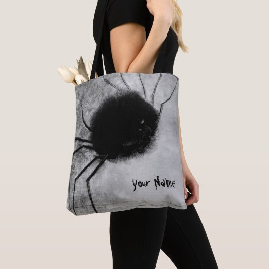 Spider glimlachen door Odilon Redon,  Halloween Tote Bag (Dichtbij)