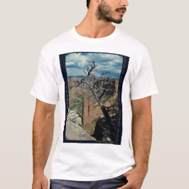Spider Rock, Canyon de Chelly National Monument AZ T-shirt
