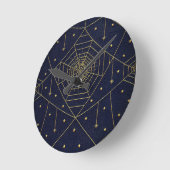 Spiderweb spin en sterren zwart en goud ronde klok (Hoek)