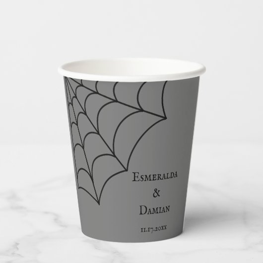 Spiderwebben Black en Grey Gothic Wedding Papieren Bekers (Achterkant)
