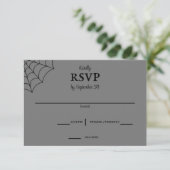 Spiderwebben Black en Grey Gothic Wedding RSVP (Staand voorkant)