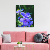 Spiderwort Plant Closeup in Full Bloom Canvas Afdruk (Insitu (Woonkamer))