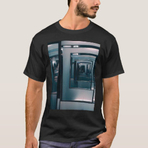 Spiegelkunst van de betoverende Infinity Glass Hal T-shirt