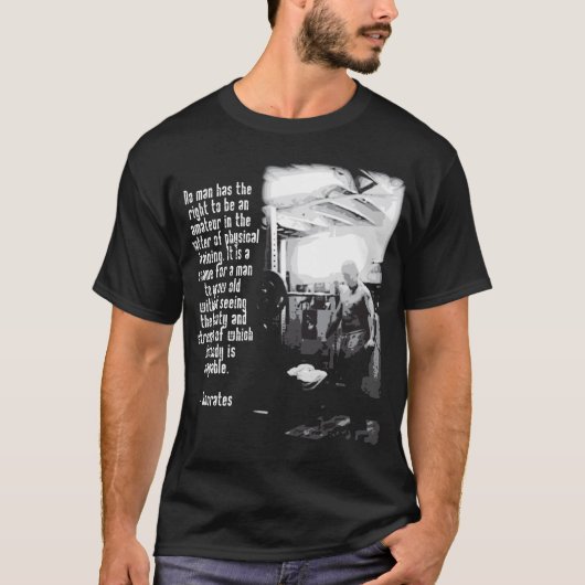 Spier Man en Socrates Quote - Donker Shirt (Voorkant)