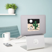 Spike in een Moonlit woestijn Sticker (Laptop op bureau)
