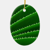 Spiky Green Leaf Pattern Keramisch Ornament (Voorkant)