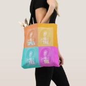 "Spill the Tea Sis" ( portret pop kunst) Tote Bag (Dichtbij)