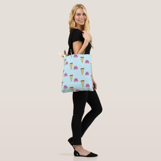 Spilt Ice Cream Tote Bag (Op model)